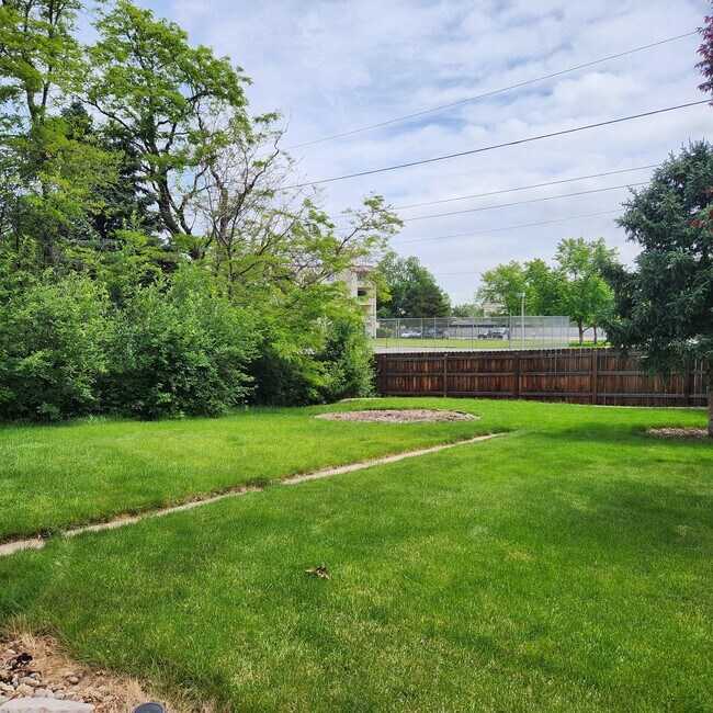 Building Photo - 3584 Allison St