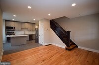 Building Photo - 207 Paxson Ave