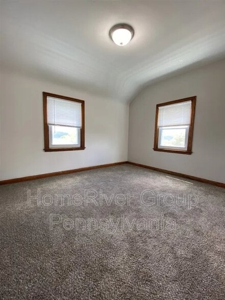 Building Photo - 1745 Pierce St