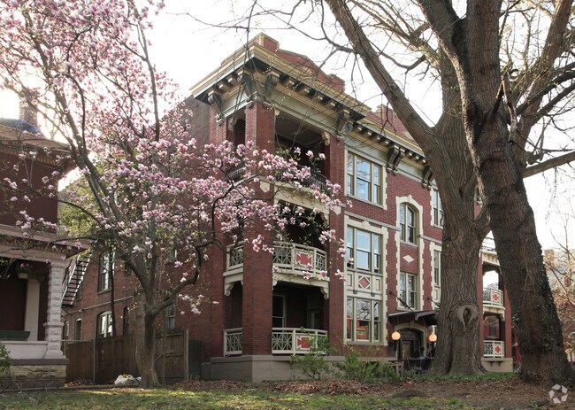 Building Photo - The Alexander Building
