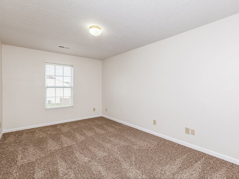 Building Photo - 14202 Luscombe Farm Rd