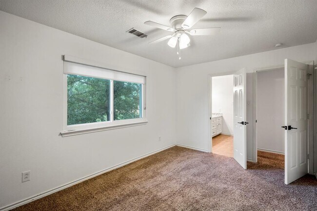 Building Photo - 16814 Windypine Dr