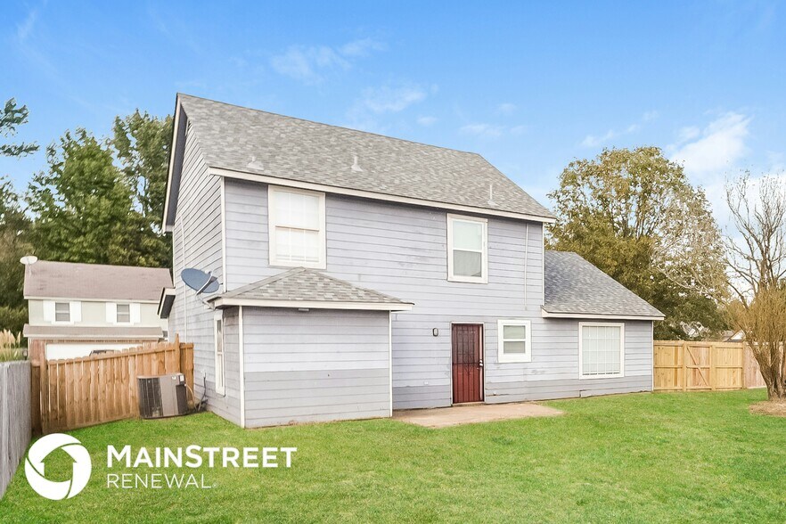 Building Photo - 4793 Northwood Hills Dr