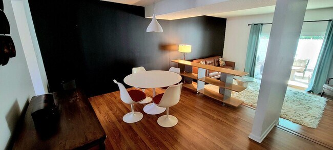 Building Photo - Welcome Home To the Four Seasons Condominiums of Winter Park.