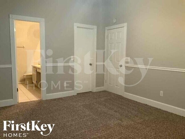 Building Photo - 8142 Bright Meadow Dr