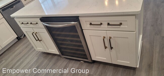 Building Photo - 4 br, 3 bath House - 214 Summerlin Drive