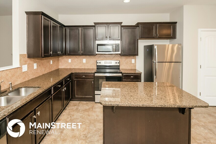 Building Photo - 5816 Cheshire Cove Trail