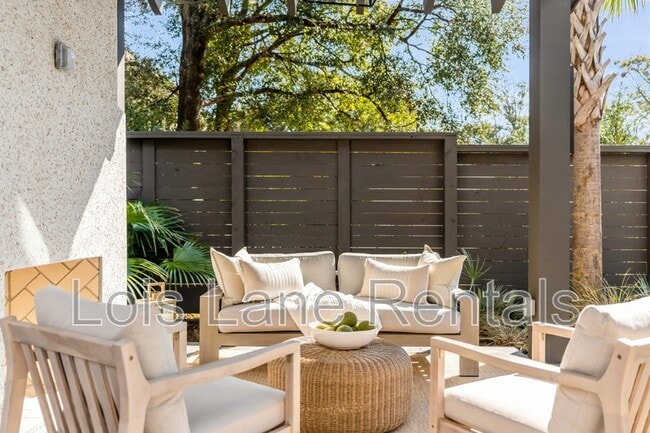 Building Photo - 507 McCants Dr
