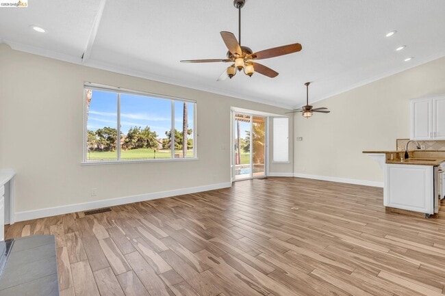 Building Photo - 2317 Wayfarer Dr