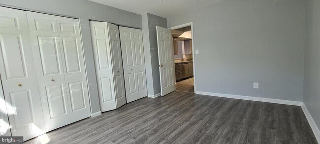 Building Photo - 5829 Orchard Hill Ct