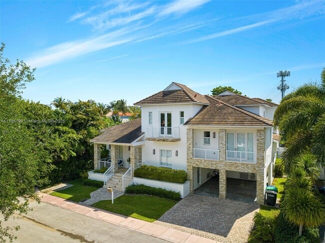 Building Photo - 689 Glenridge Rd