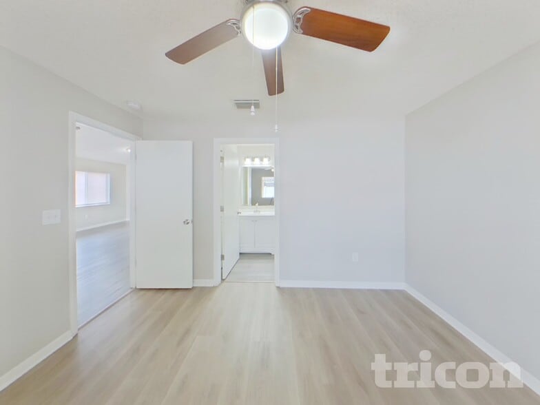 Building Photo - 4432 Country Hills Blvd