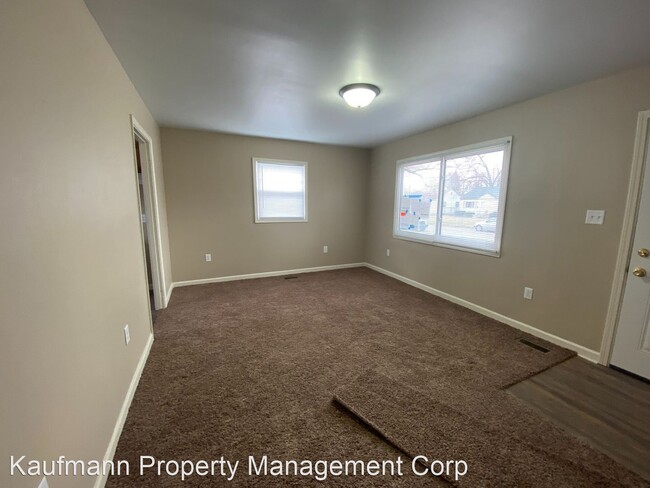 Building Photo - 3 br, 1 bath House - 4805 Spatz Ave
