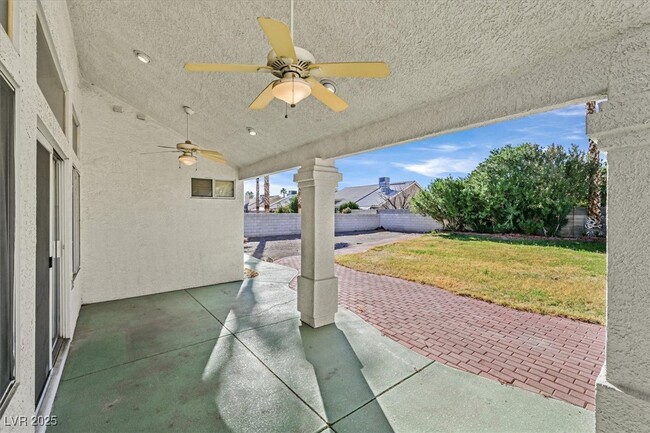 Building Photo - 4533 Bescano Dr