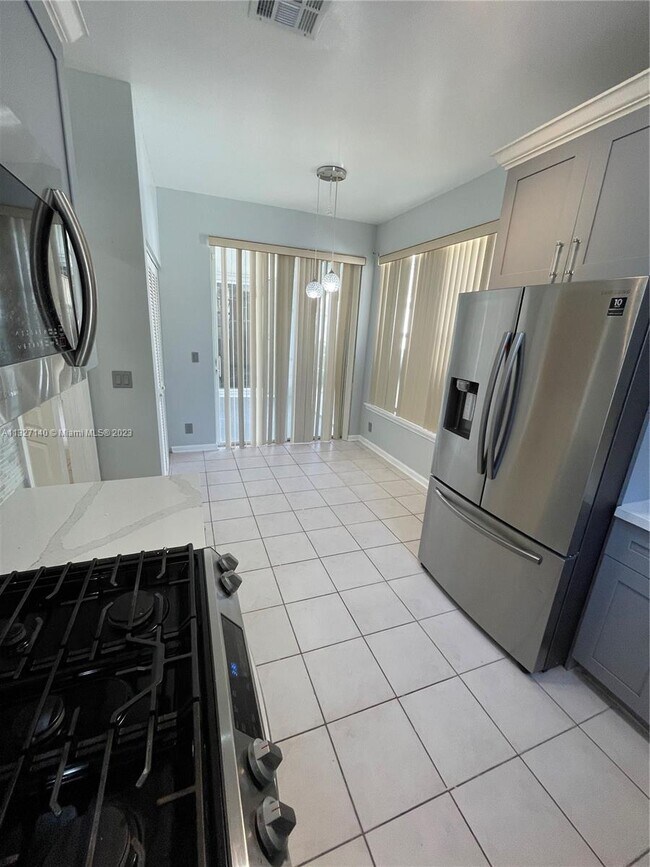 Building Photo - 5893 Plum Harbor Cir