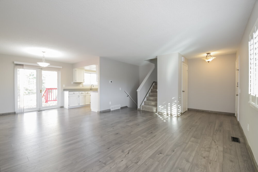 Building Photo - 8887 W 86th Ave