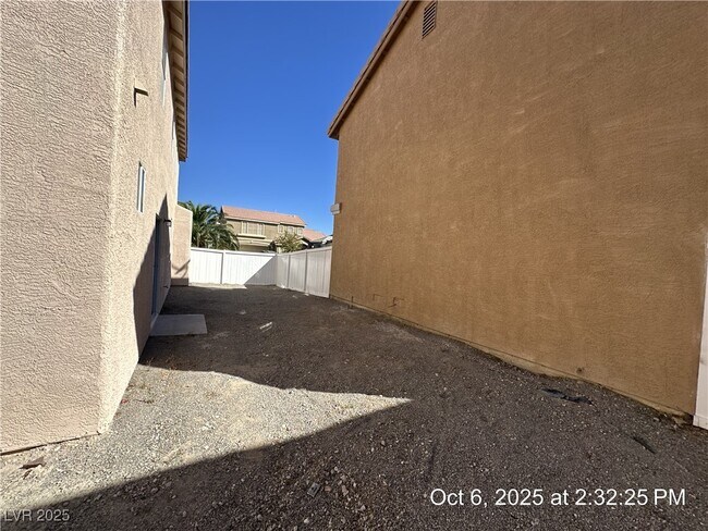 Building Photo - 5409 Mocine Elm Ct
