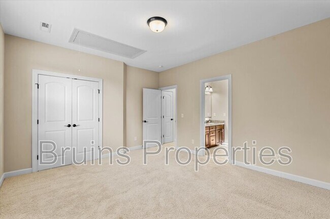 Building Photo - 6005 New Bailey Tr