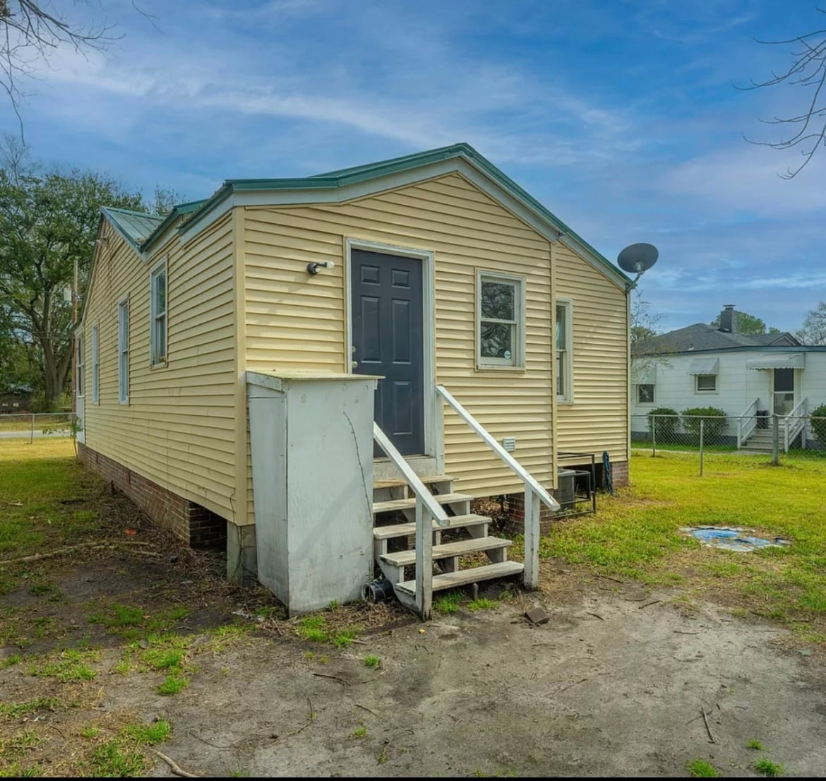 Building Photo - 2619 Ranger Dr