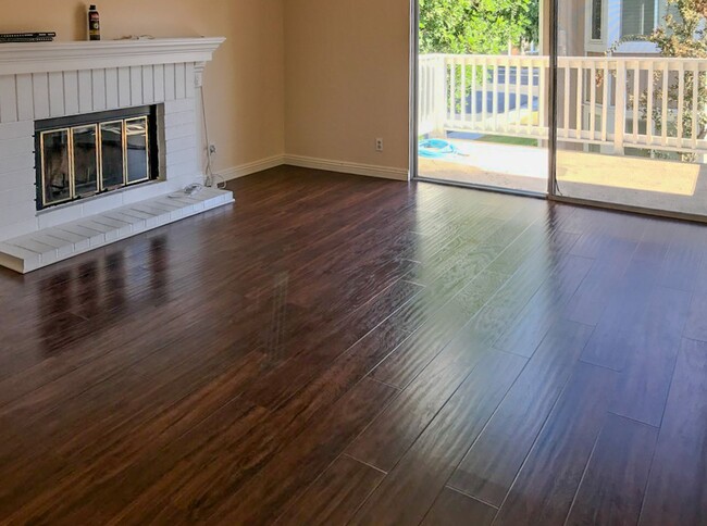 Primary Photo - Beautiful 2-Bedroom, 2-Bathroom Condo for ...