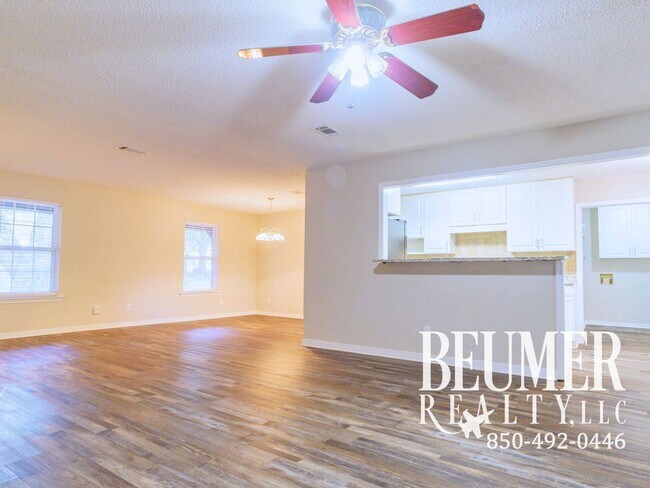 Building Photo - Charming Corner Haven 4BR/3BA Brick Home for Rent