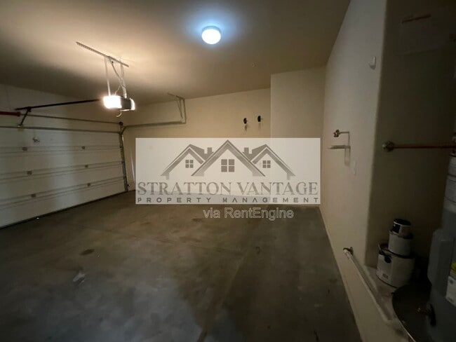 Building Photo - 4709 E Portola Valley Dr