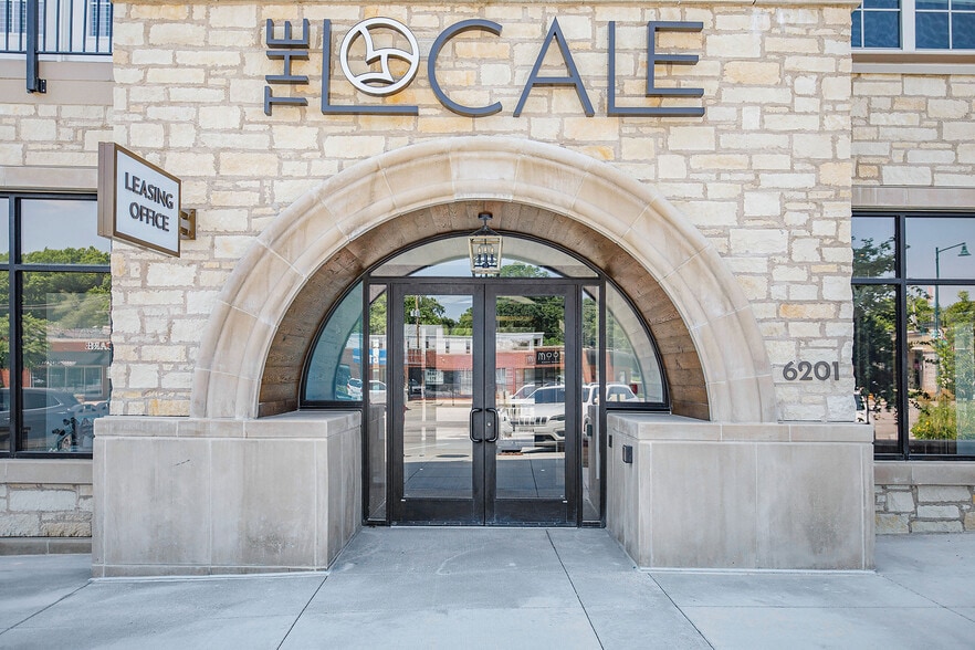 Primary Photo - The Locale