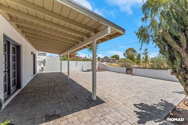 Building Photo - 2 Spacious Primary suites Townhome in Tempe