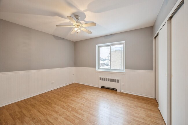 Building Photo - 1110 N Harlem Ave
