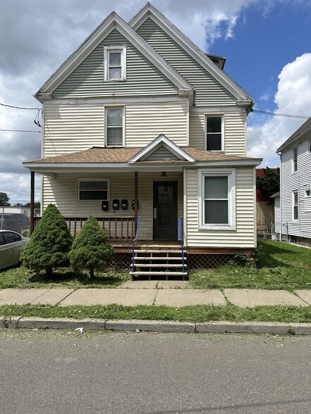 Primary Photo - 9 Martha St