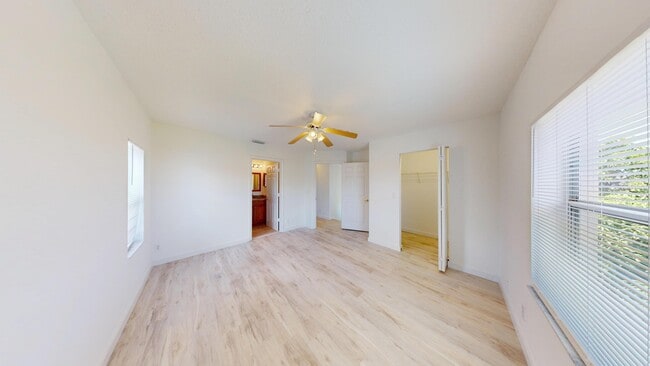Building Photo - 62 Plumage Ln