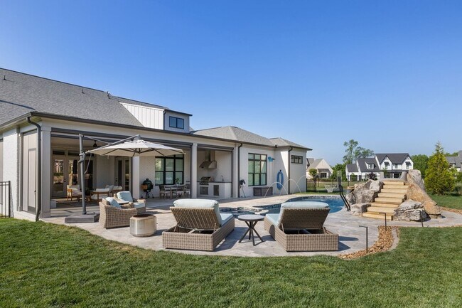 Building Photo - 6304 Percheron Ln