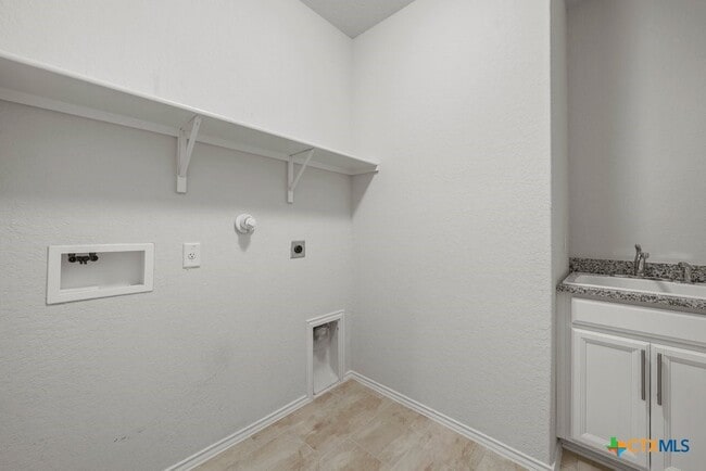 Building Photo - 2269 Kiskadee Dr
