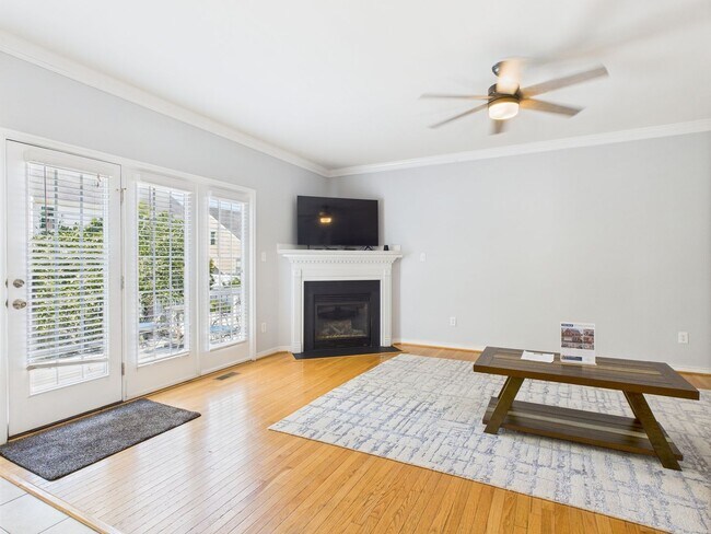 Building Photo - 12017 Hunton Crossing Pl