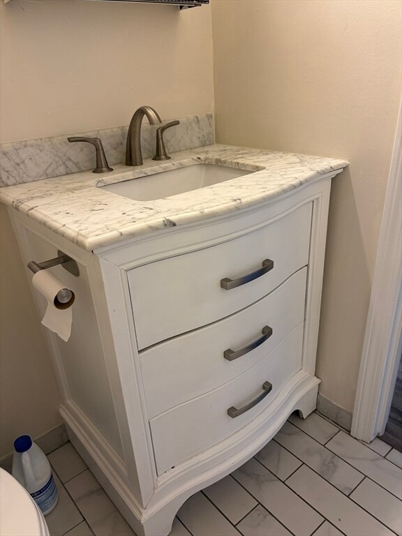 Building Photo - 3 Dailey St