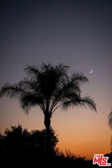 Building Photo - 1420 Cuyama Rd