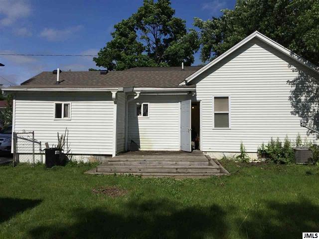 Building Photo - 321 N West Ave