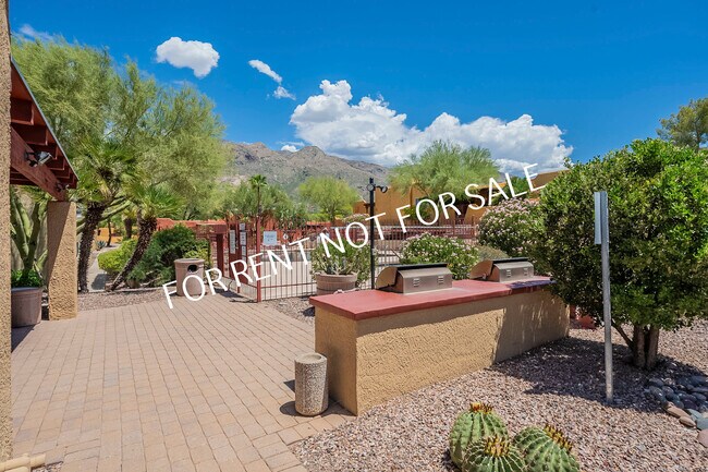 Building Photo - 6255 N Camino Pimeria Alta