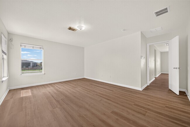 Building Photo - 3635 John Hancock Ln