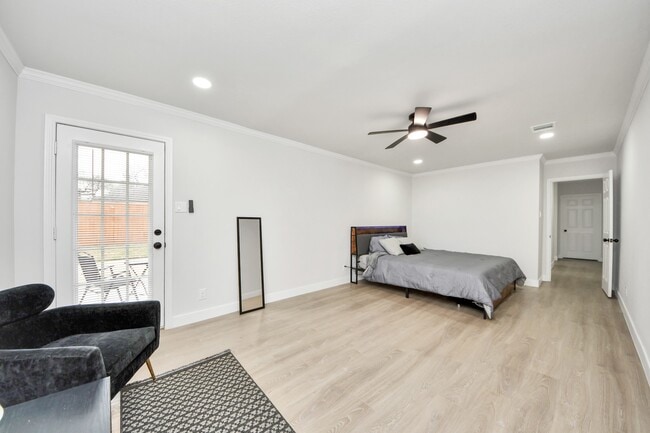 Building Photo - 10003 Briarwild Ln