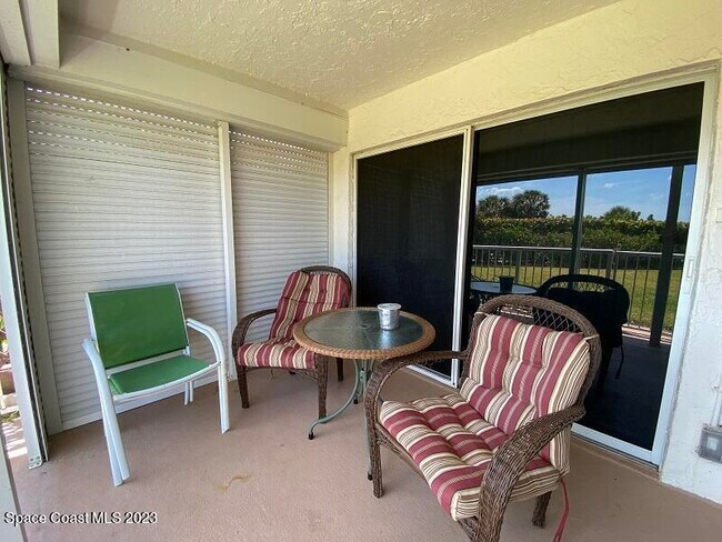 Building Photo - 555 Fillmore Ave