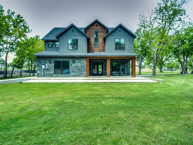 Primary Photo - 107 Pond Trail