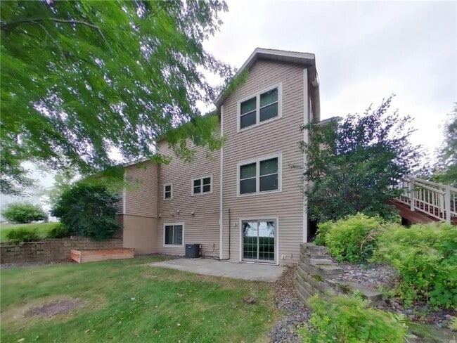 Building Photo - 11405 W Laketowne Dr