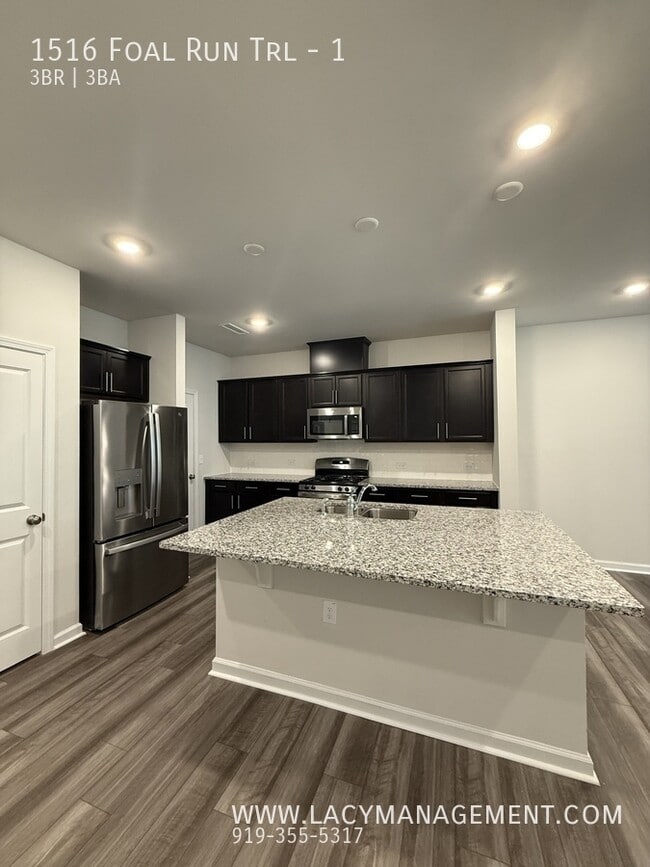 Building Photo - 1516 Foal Run Trl