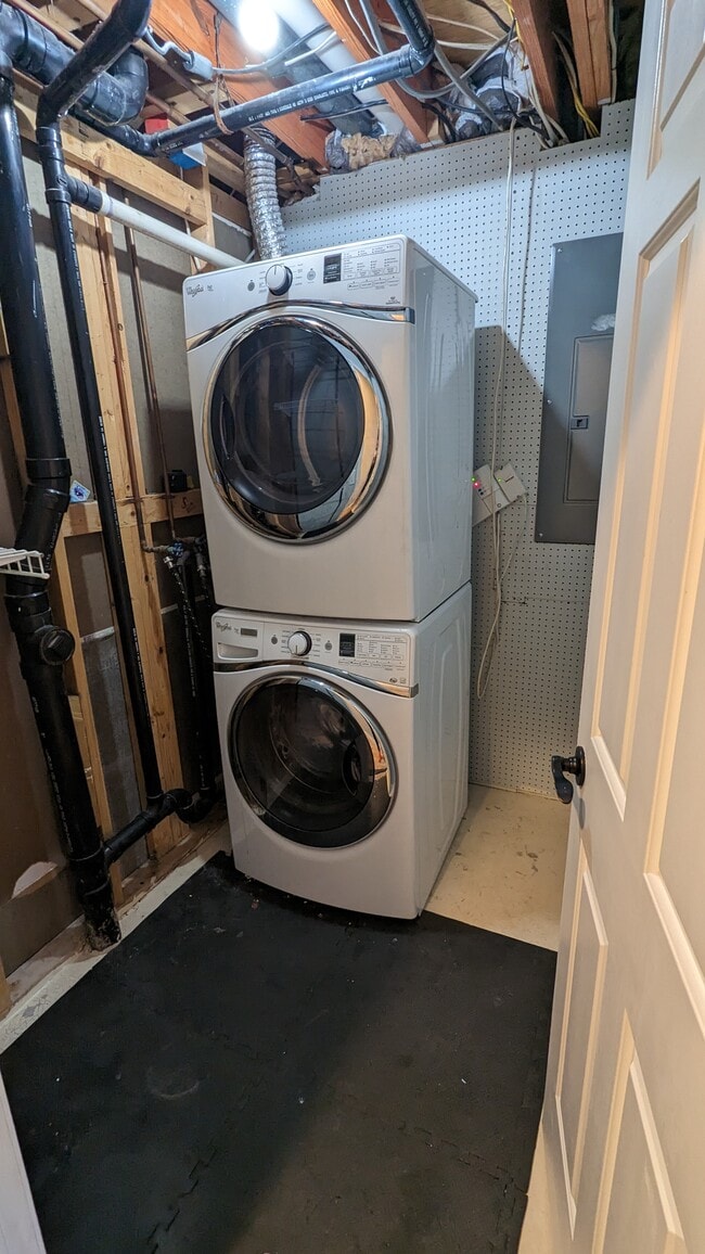 Building Photo - 5134 Pumphrey Dr