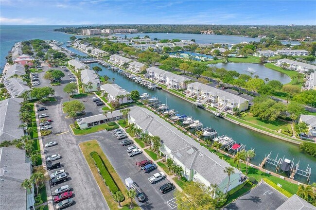 Building Photo - 5030 Starfish Dr SE