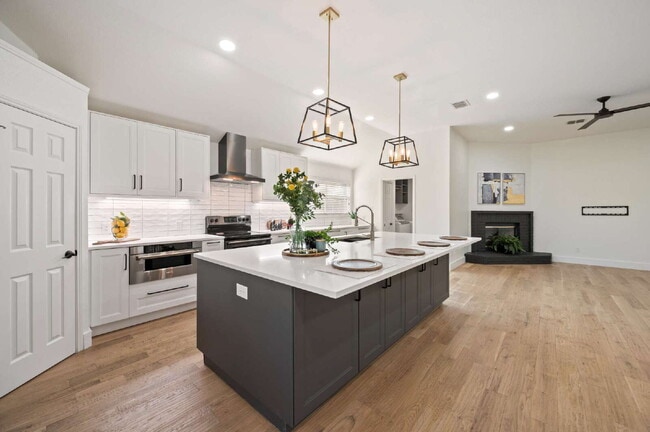 Building Photo - Renovated 4BR, Open Concept, Greenbelt Lot, Keller ISD