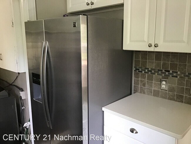 Building Photo - 4 br, 2 bath House - 1360 Fishermans Road