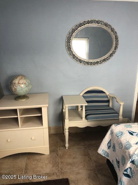 Building Photo - 1420 Riverside Dr