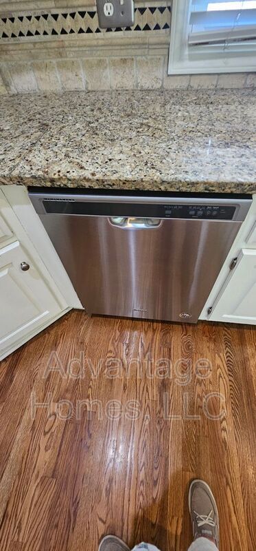 Building Photo - 14117 Parkhill Ln